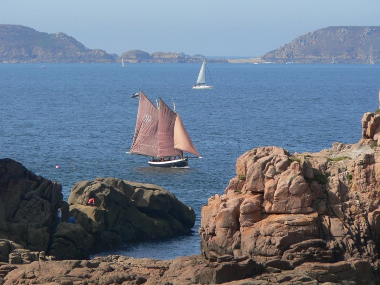 Fonds d'cran Voyages : Europe France > Bretagne Vieux grment