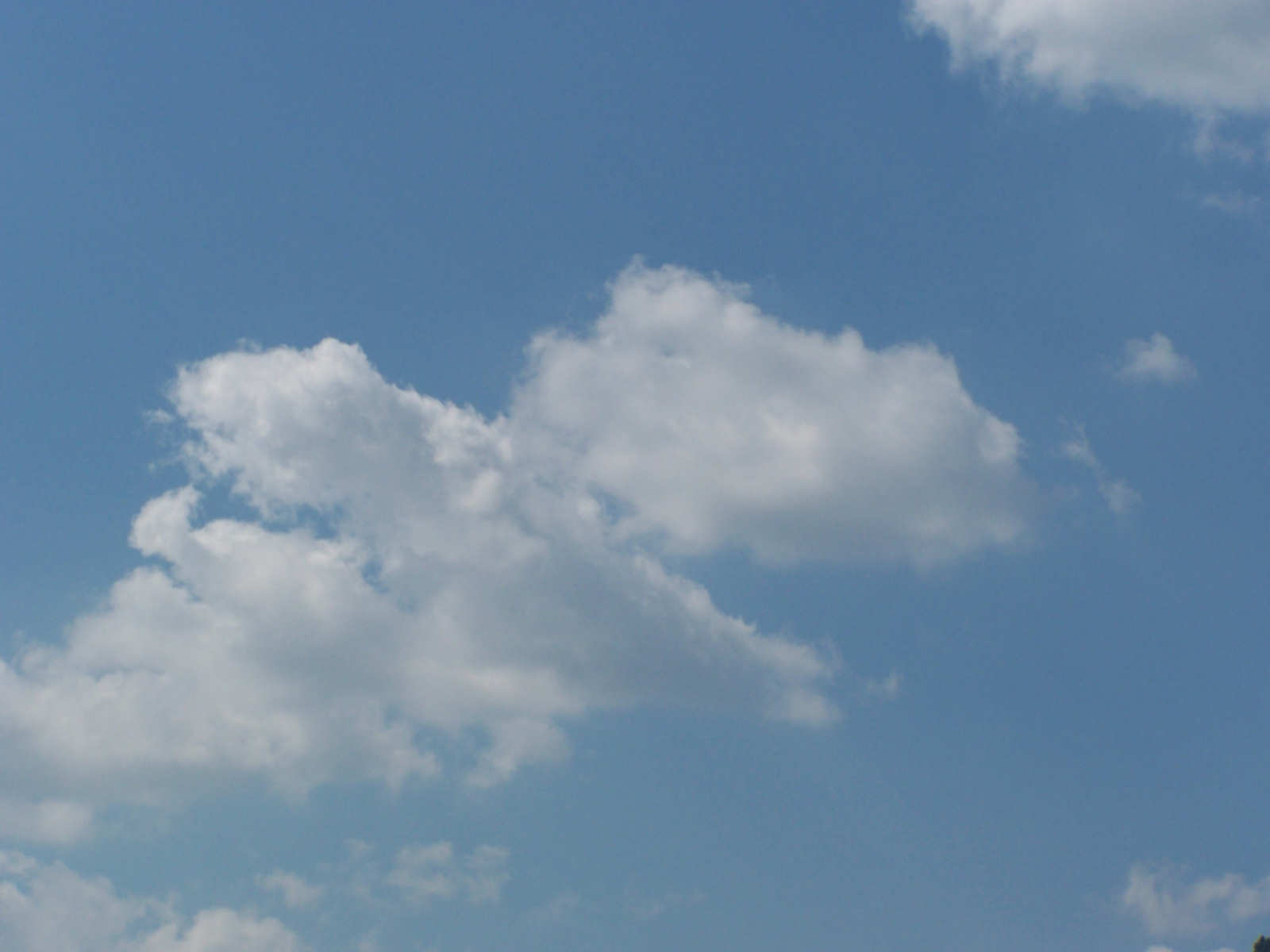 Fonds d'cran Nature Ciel - Nuages Nuage2