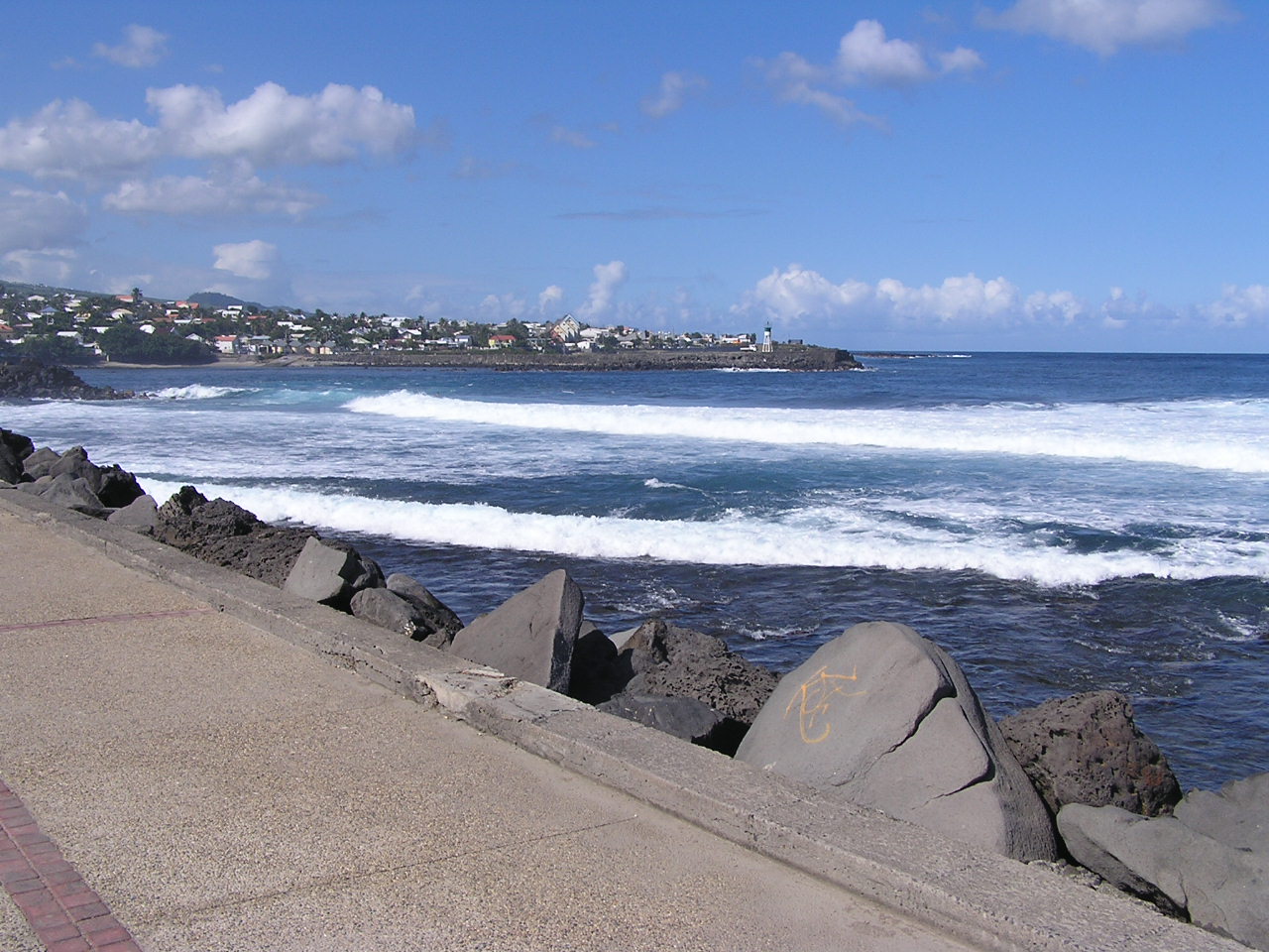 Fonds d'cran Voyages : Afrique La Runion cot mer st pierre