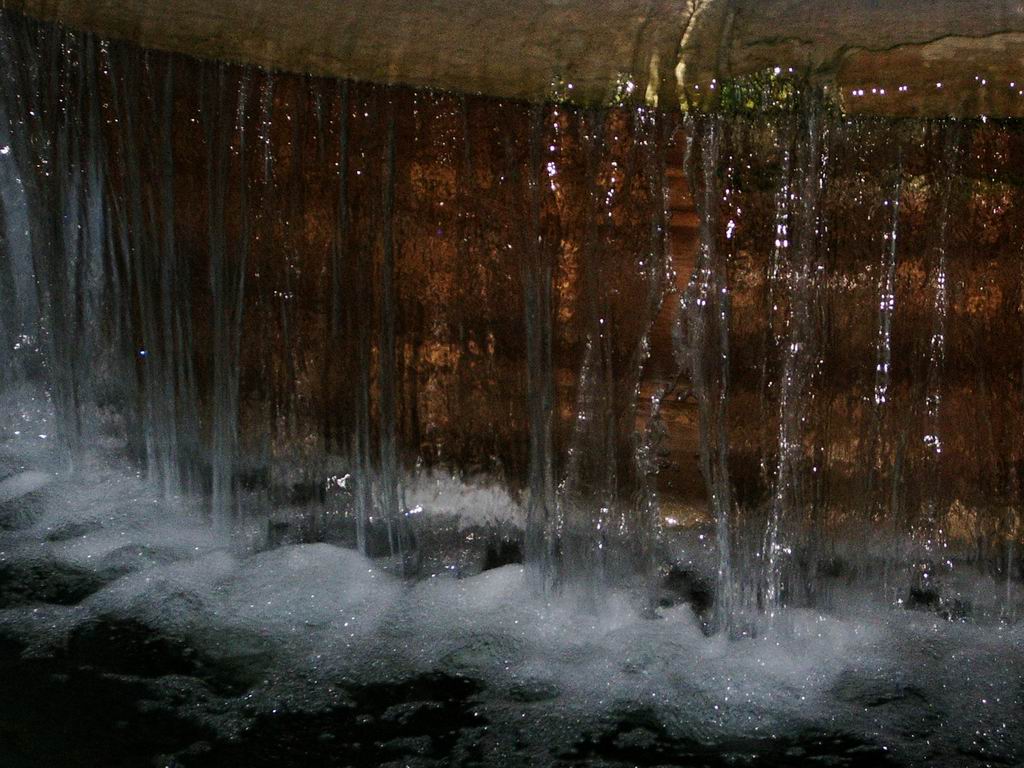 Fonds d'cran Nature Cascades - Chutes chute d'eau