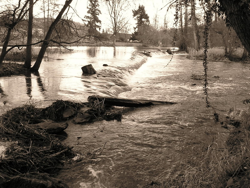 Fonds d'cran Nature Fleuves - Rivires - Torrents barrage st leo