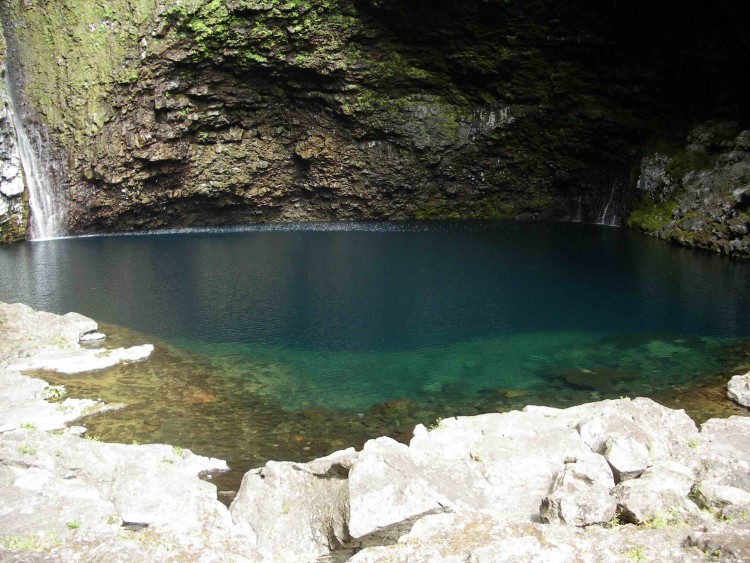 Fonds d'cran Nature Cascades - Chutes cascade chaudron