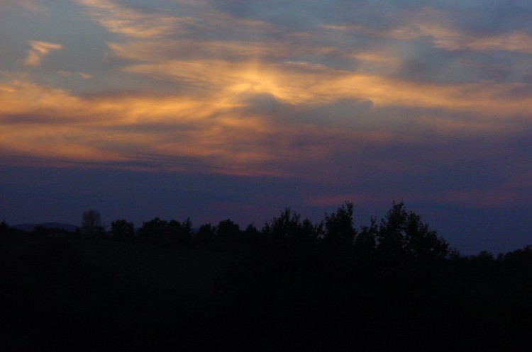 Fonds d'cran Nature Ciel - Nuages coucher du roi