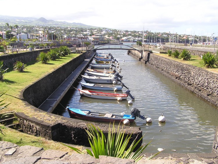 Fonds d'cran Voyages : Afrique La Runion port st pierre