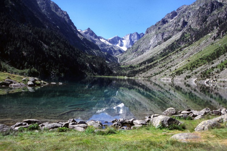 Fonds d'cran Nature Lacs - Etangs Pyrnes