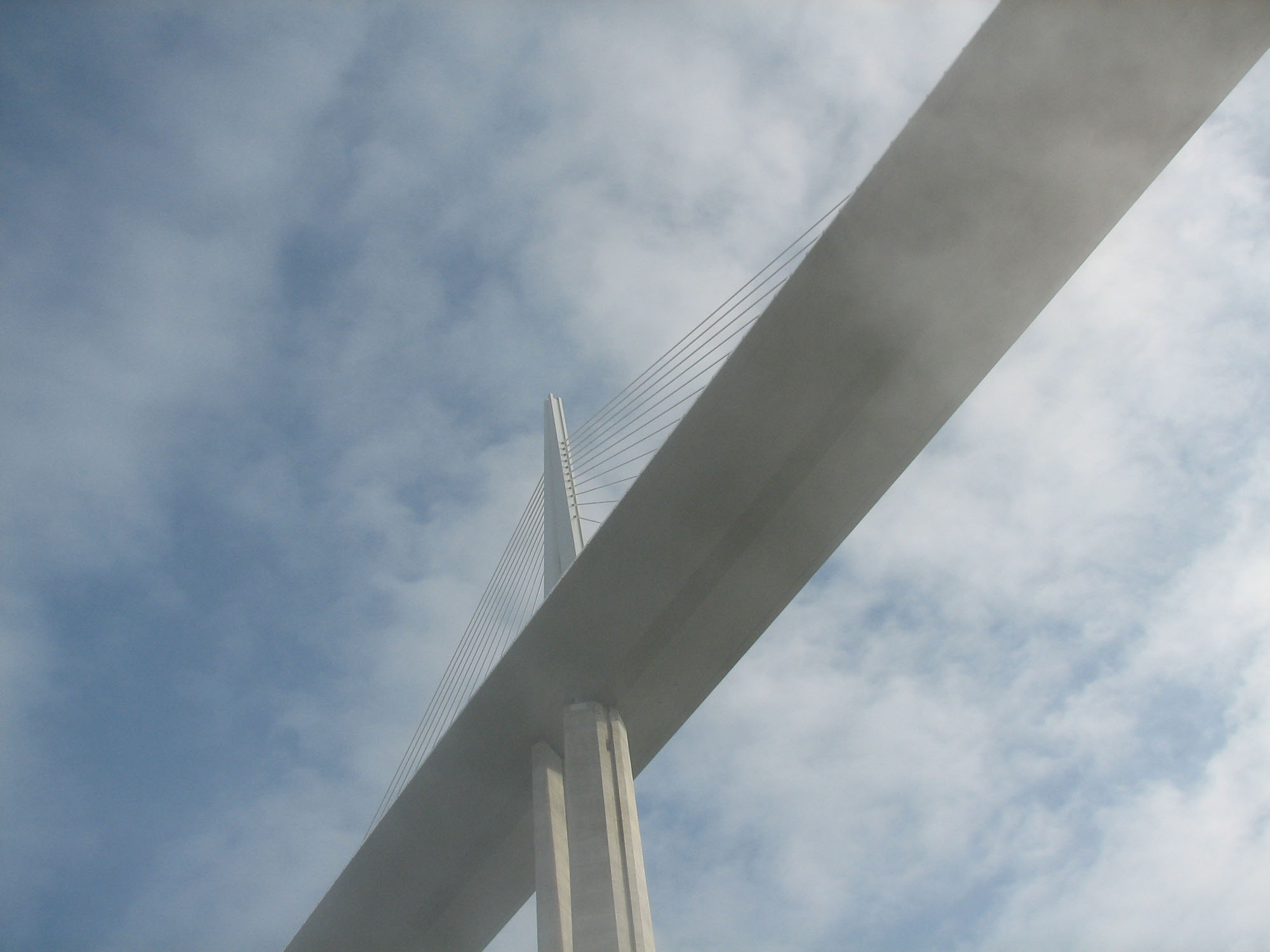 Fonds d'cran Constructions et architecture Ponts - Aqueducs viaduc de Millau