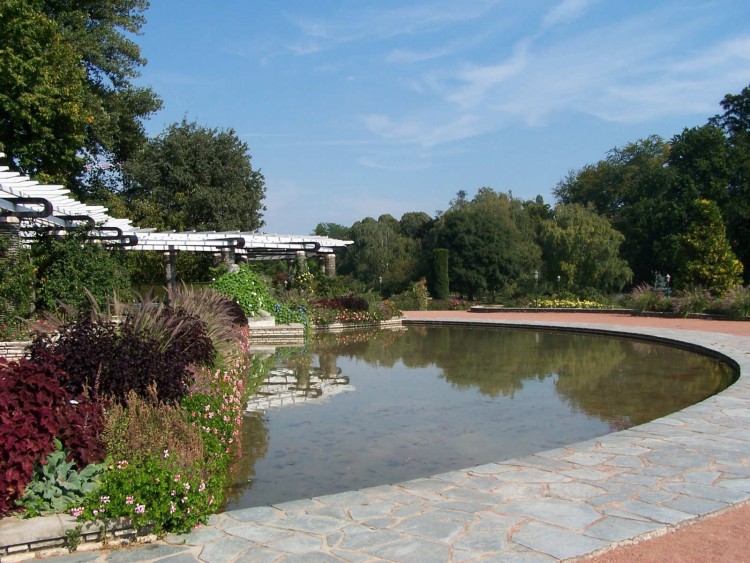 Fonds d'cran Nature Parcs - Jardins Roserai du parc