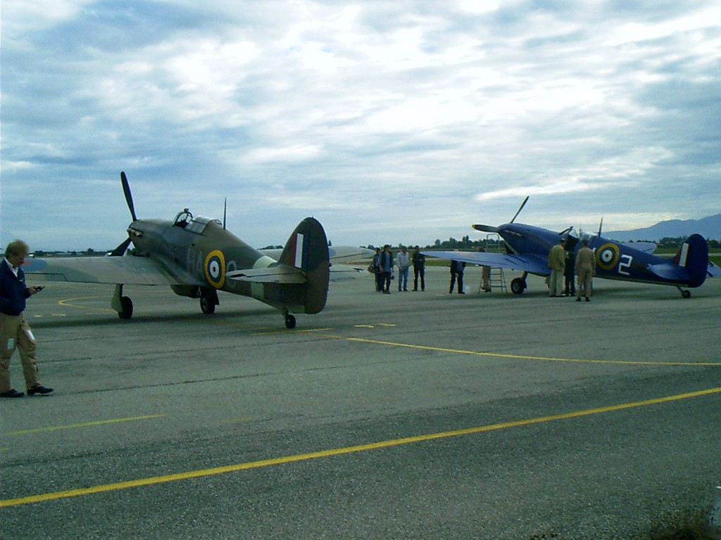 Fonds d'cran Avions Avions militaires 