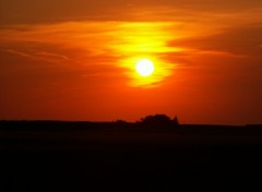 Fonds d'cran Nature coucher de soleil a saint-hilaire-lez-cambrai