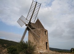 Wallpapers Constructions and architecture Moulin de Grimaud