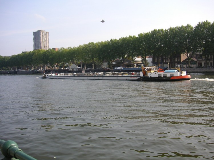 Wallpapers Boats Barges pniche sur la Meuse