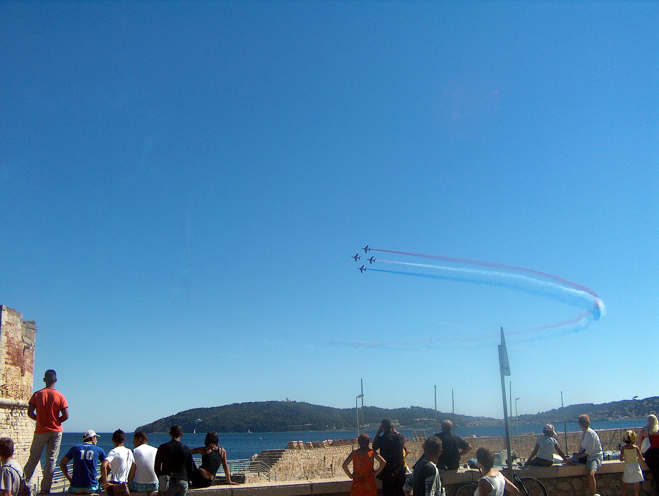 Fonds d'cran Avions Meetings ariens La patrouille de France  Toulon le 15/08/05