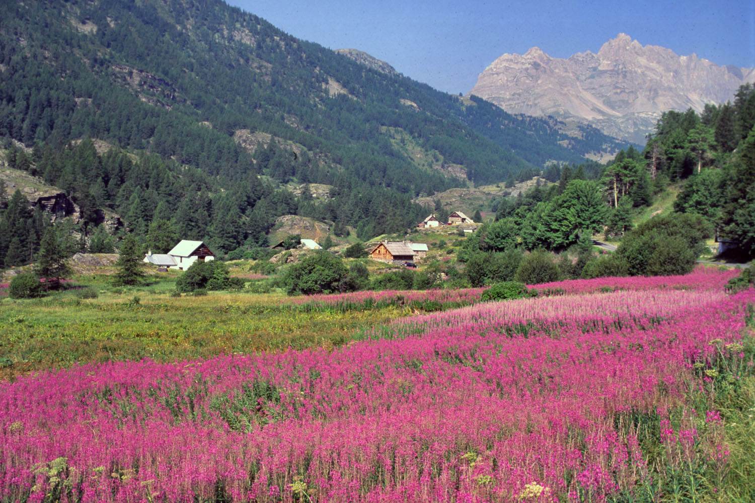 Fonds d'cran Nature Montagnes Le Brianonnais