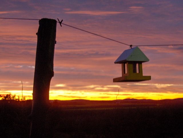 Fonds d'cran Nature Couchers et levers de Soleil Coucher de soleil dans la campagne d'Adstock