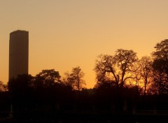 Wallpapers Nature Coucher de soleil sur la tour Montparnasse