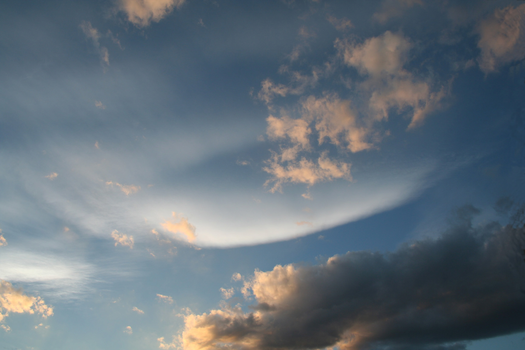 Fonds d'cran Nature Ciel - Nuages fin de journe