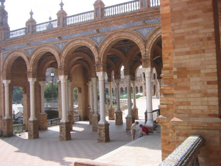 Fonds d'cran Voyages : Europe Espagne Seville - Colonnade place d Espagne