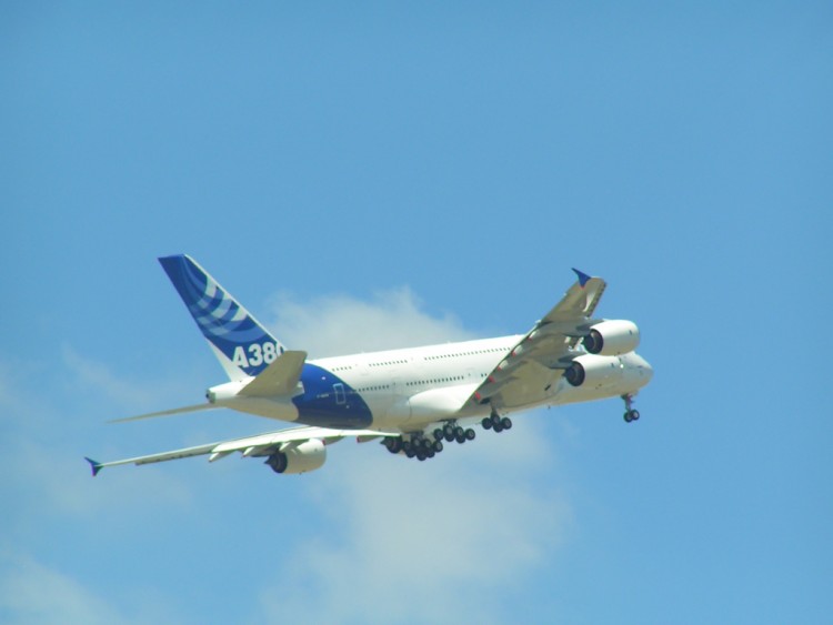 Wallpapers Planes Airliners A380 en vol au bourget 2005