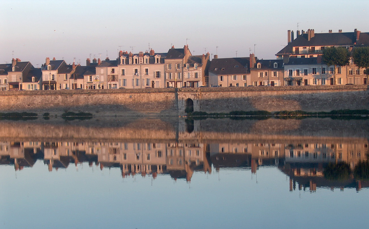 Fonds d'cran Voyages : Europe France > Pays de Loire La Loire  Blois