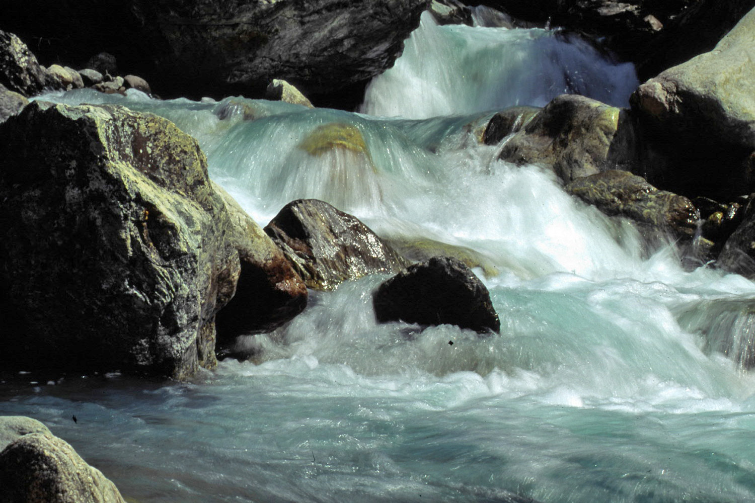 Fonds d'cran Nature Fleuves - Rivires - Torrents Les Ecrins