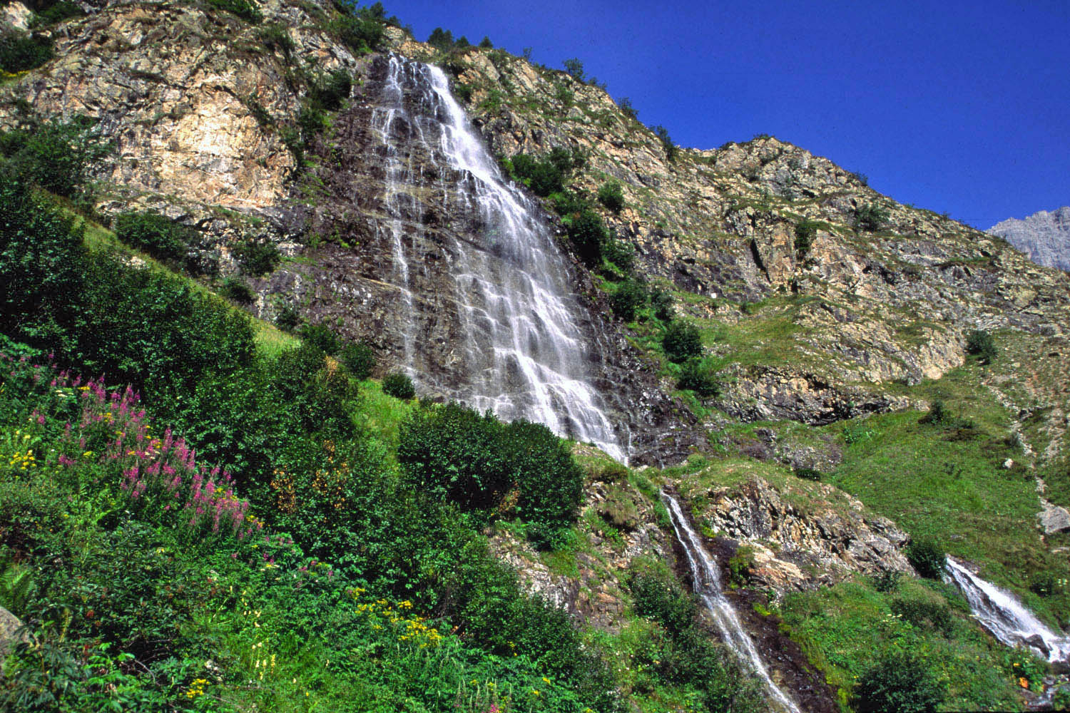 Wallpapers Nature Waterfalls Les Ecrins