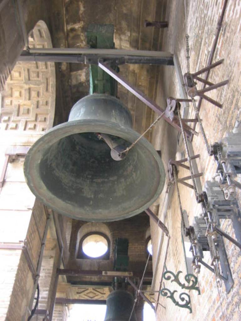 Fonds d'cran Voyages : Europe Espagne Seville - La cloche de la Giralda.