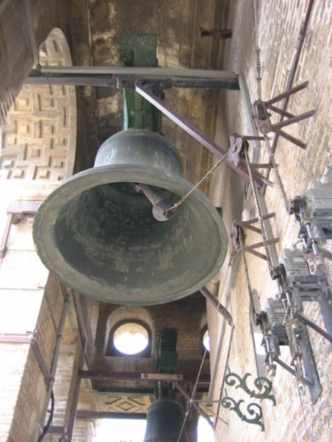 Fonds d'cran Voyages : Europe Espagne Seville - La cloche de la Giralda.