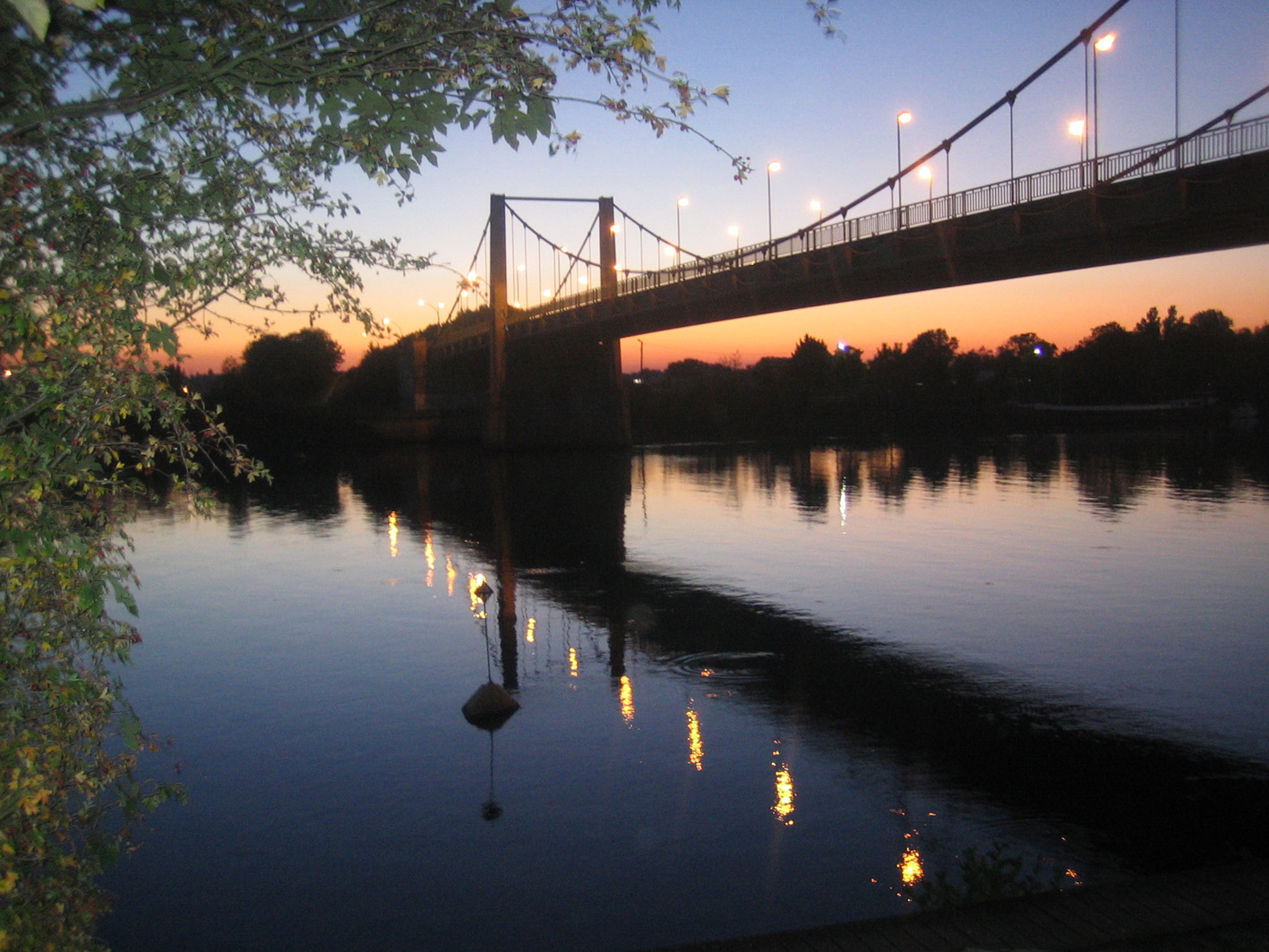 Fonds d'cran Constructions et architecture Ponts - Aqueducs J'ai russi une photo de nuit!!