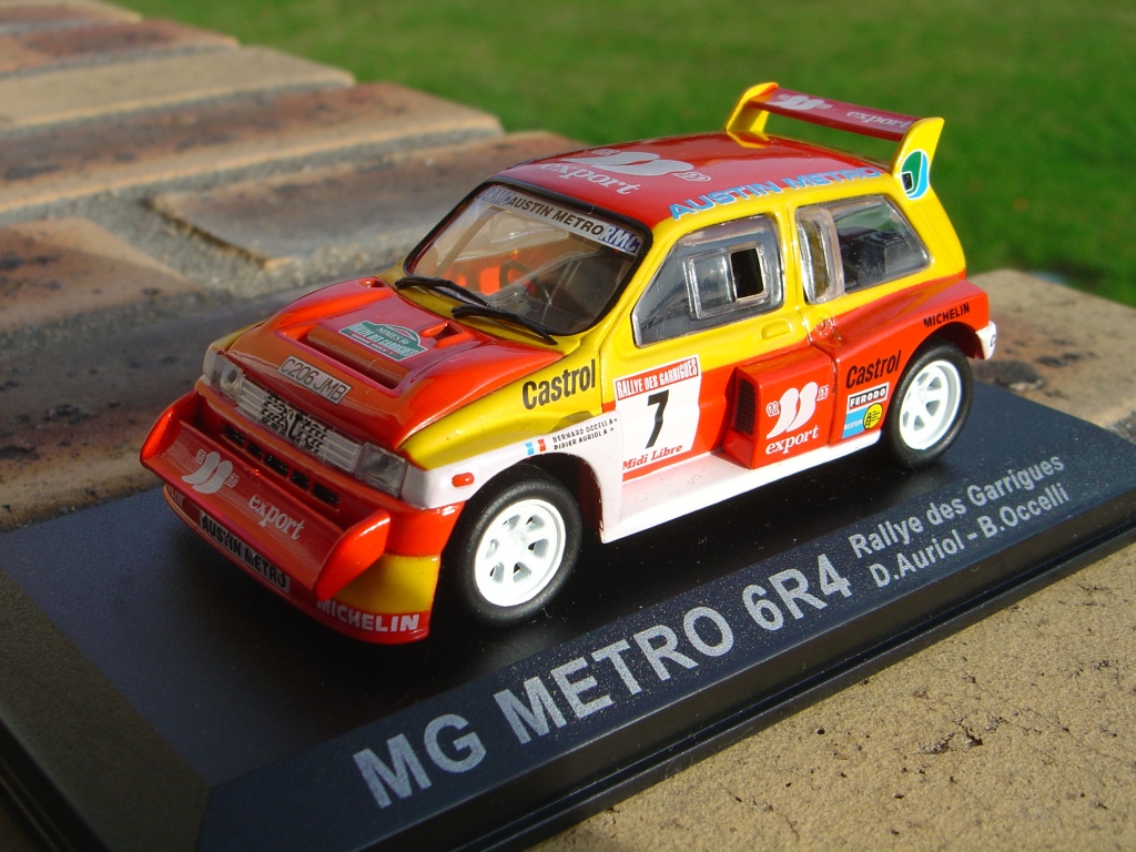 Fonds d'cran Voitures Voitures miniatures MG metro 6 R4 M.