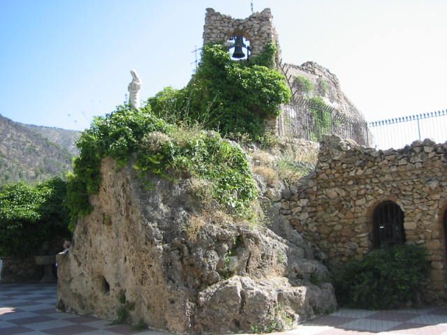 Fonds d'cran Voyages : Europe Espagne Vieille chapelle  Mijas - Andalousie