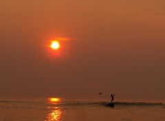 Wallpapers Nature Surfeur au lever du soleil  VA Beach