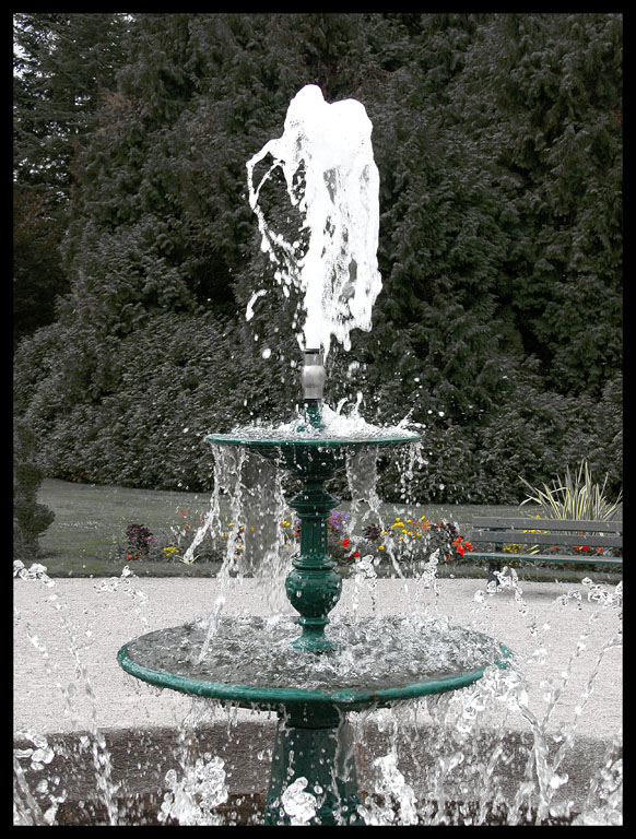 Wallpapers Constructions and architecture Fountains - Water Jets Fontaine- mairie de Feytiat