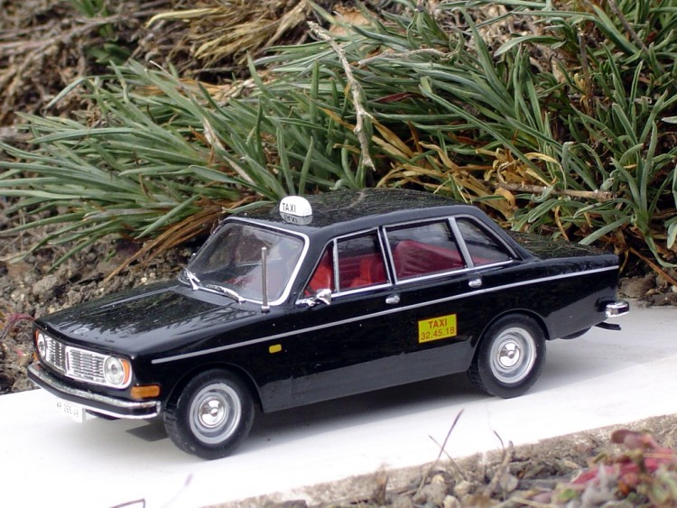 Fonds d'cran Voitures Voitures miniatures Volvo