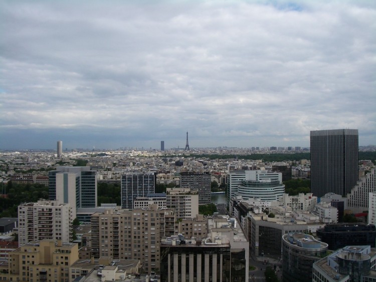 Fonds d'cran Voyages : Europe France > Ile-de-France UNe vue sur Paris