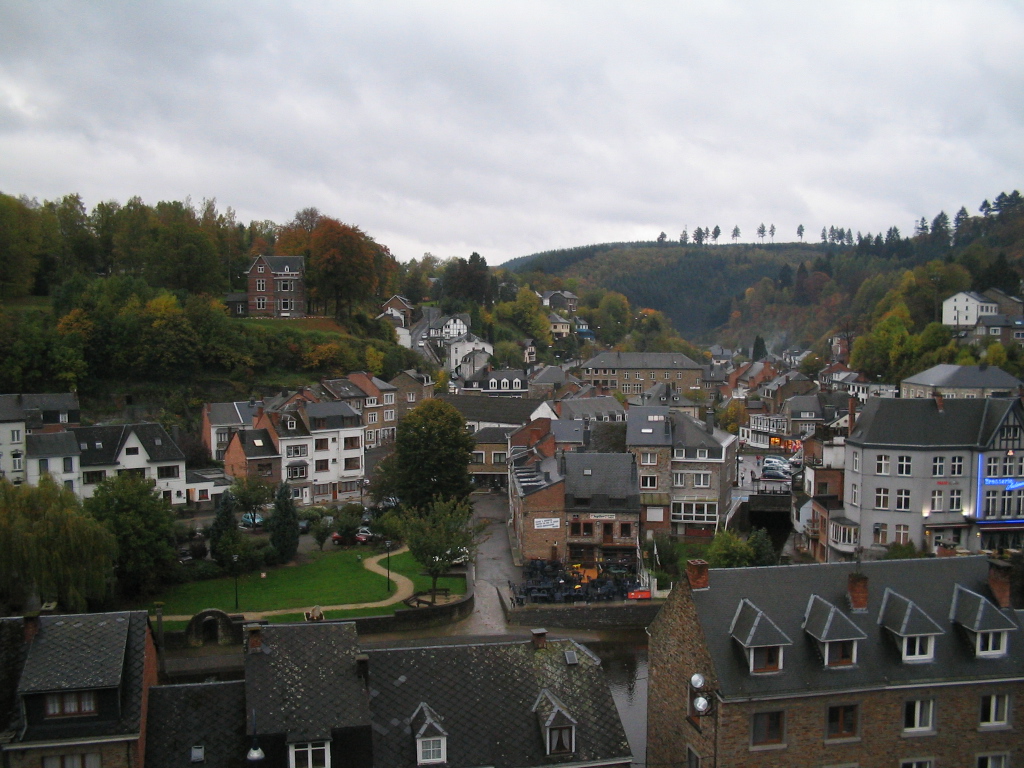 Fonds d'cran Voyages : Europe Belgique La roche en ardenne