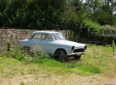 Fonds d'cran Voitures Simca Aronde P60  l'tat d'pave