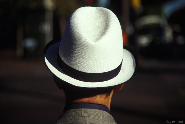 Fonds d'cran Hommes - Evnements Divers homme au chapeau