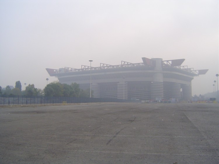 Fonds d'cran Voyages : Europe Italie stade san siro