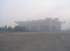 Fonds d'cran Voyages : Europe stade san siro