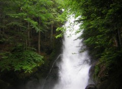 Fonds d'cran Nature cascade ariege!!