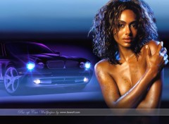 Wallpapers Cars Pin-up Car Wallpaper 2005 by bewall.com