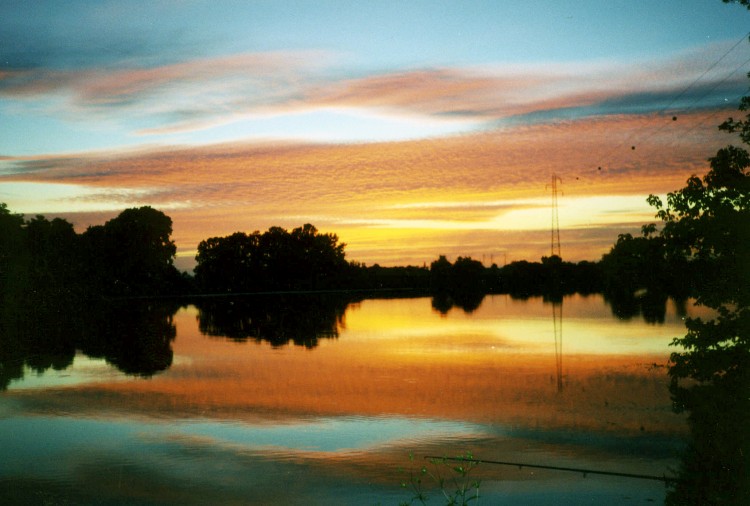 Fonds d'cran Nature Couchers et levers de Soleil coucher de soleil au bord dela sane