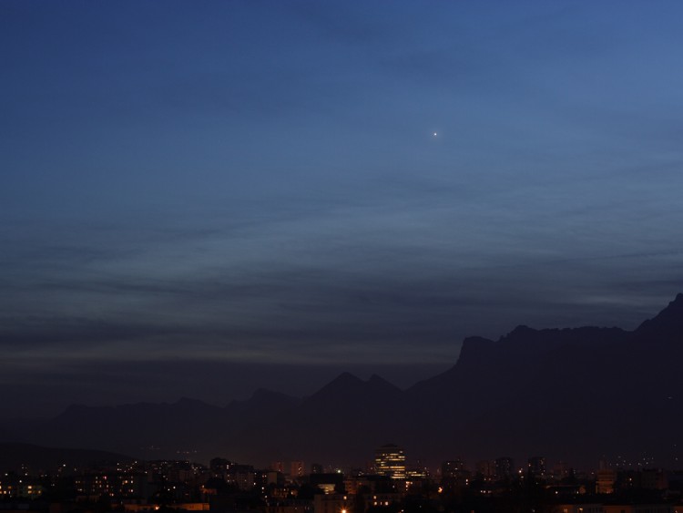 Fonds d'cran Nature Ciel - Nuages tombe de la nuit