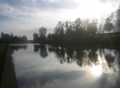 Fonds d'cran Nature Reflets dans le canal