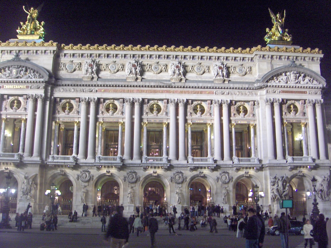 Fonds d'cran Voyages : Europe France > Ile-de-France Paris, l'Opra Garnier by night...