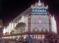 Fonds d'cran Voyages : Europe Paris, les faades nocturnes sur les grands boulevards