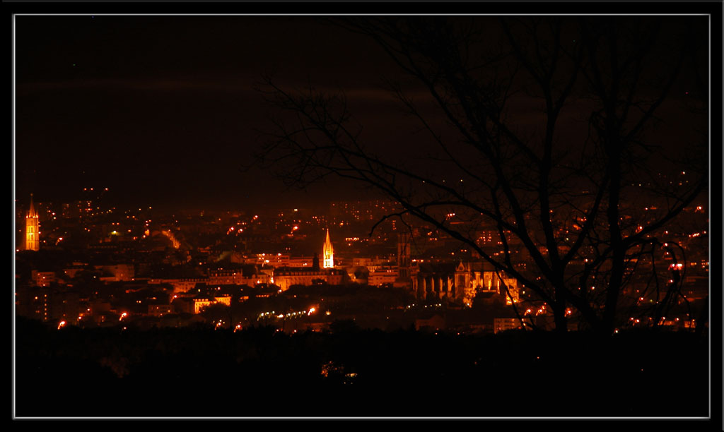 Fonds d'cran Voyages : Europe France > Limousin Limoges de nuit