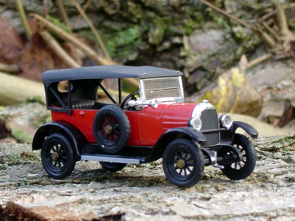 Fonds d'cran Voitures Voitures miniatures Fiat