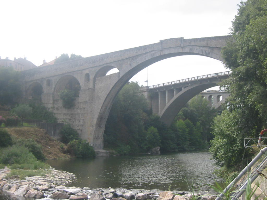 Fonds d'cran Voyages : Europe France > Languedoc-Roussillon Cret (66) Le pont du Diable