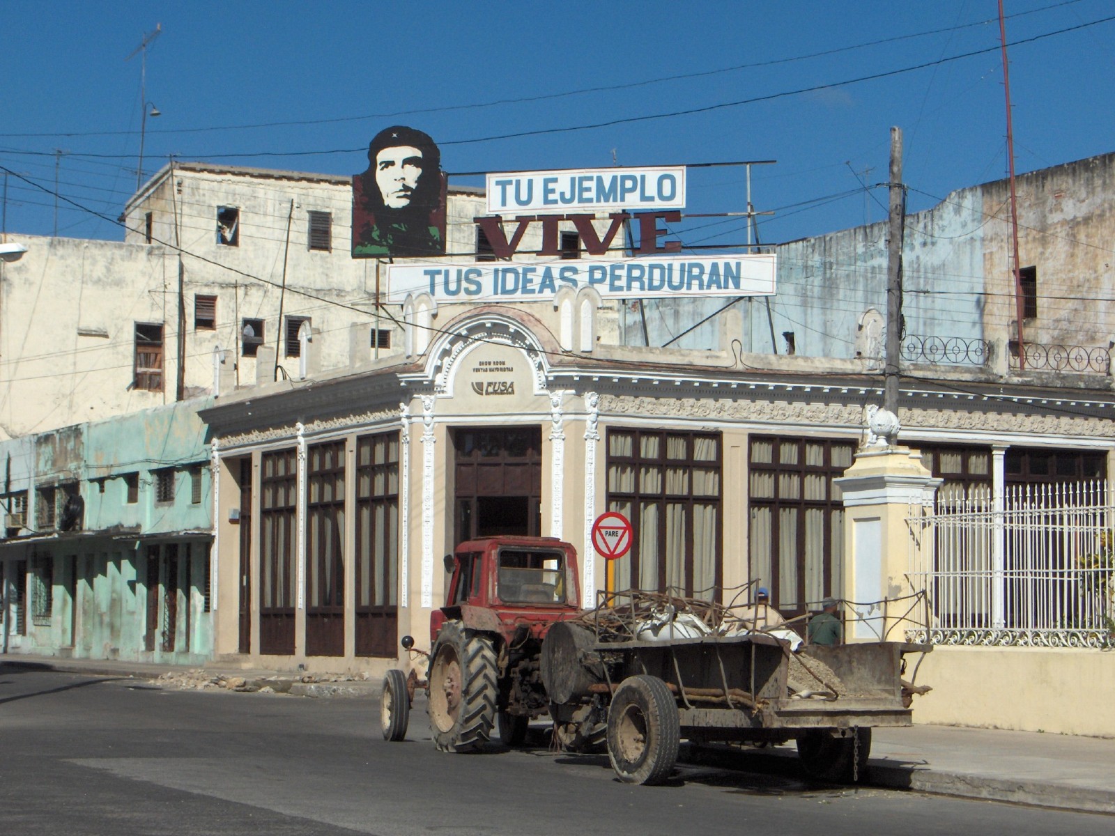 Wallpapers Trips : North America Cuba A Cienfuego, mais ch oune promenade en ville